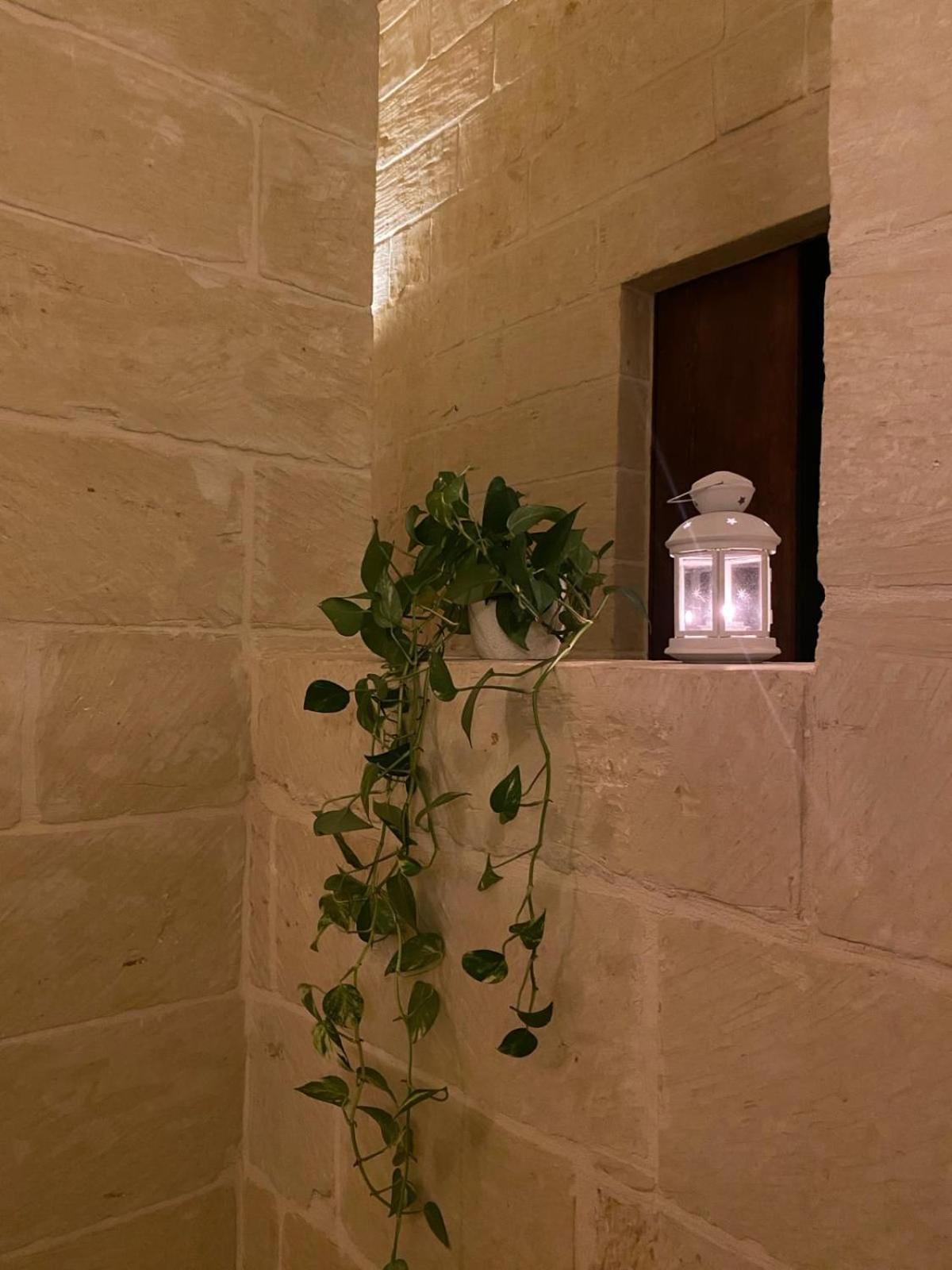 A La Maison B&B Xagħra Exteriör bild